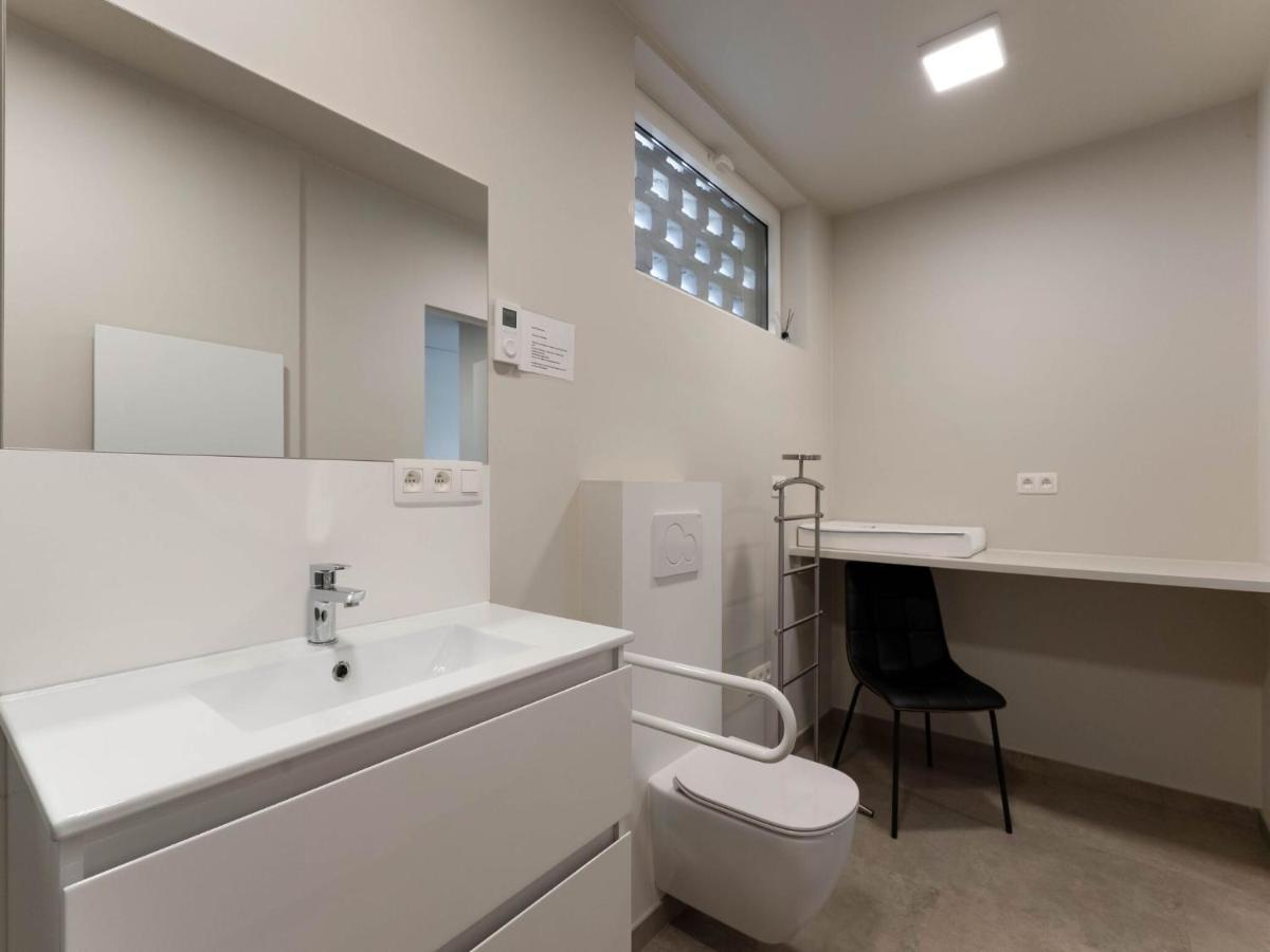 Lovely Holiday Home In Roesbrugge With Sauna And Bubble Bath ภายนอก รูปภาพ