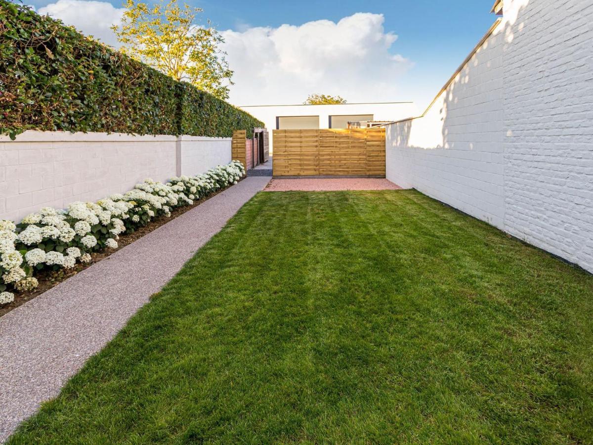 Lovely Holiday Home In Roesbrugge With Sauna And Bubble Bath ภายนอก รูปภาพ